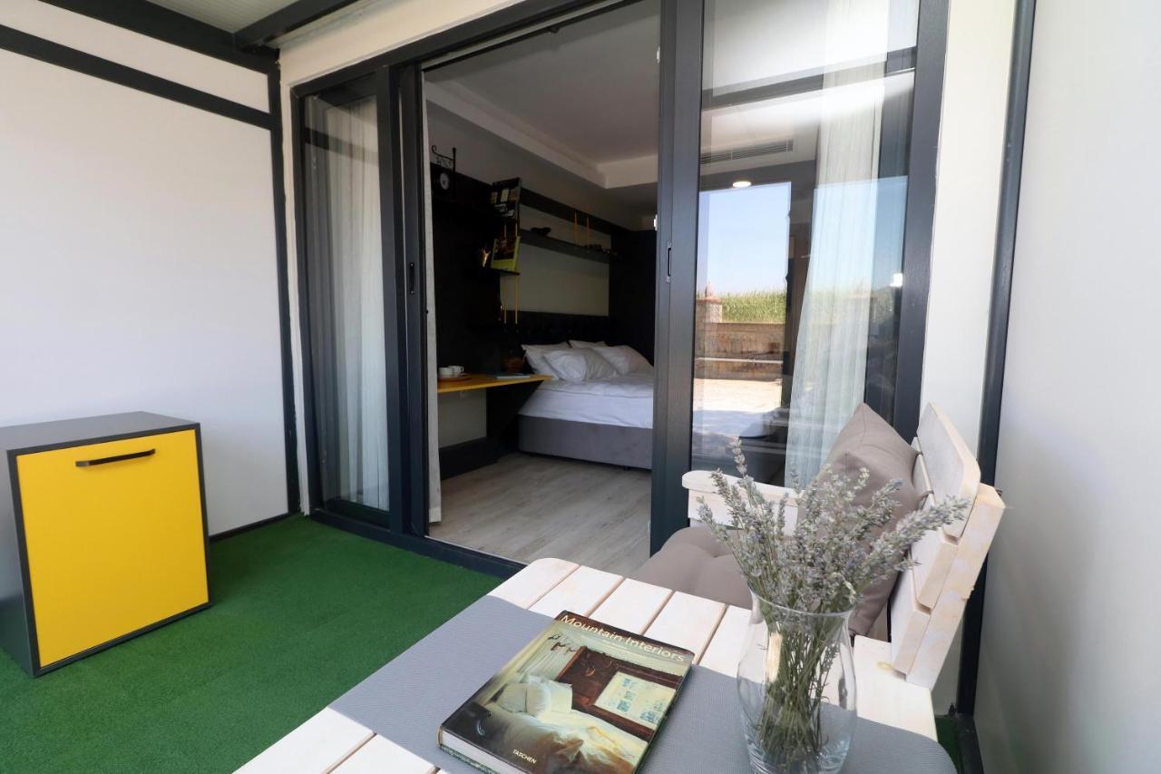 Old Farm Hotel إزمير المظهر الخارجي الصورة